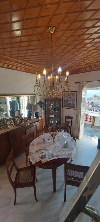Tsitsinakis Traditional House Идра Экстерьер фото